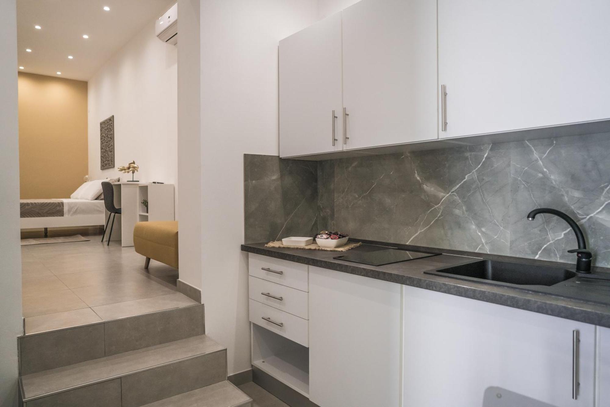 Casa Azzurra Rooms E Apartment Terrasini Exteriér fotografie